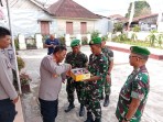 Perkuat Soliditas, Danramil 01/BJ Kapten Arm Catur Hadi Wuryanto Berikan Kejutan HUT Bhayangkara ke-80 ke Polsek Barusjahe