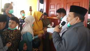 Ketua PPM Kabupaten Karo Serahkan Masjid Kepada Pengungsi Gunung Sinabung di Desa Nangbelawan
