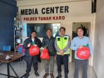 Sebagai Bentuk Apresiasi, Kapolres Tanah Karo Beri Paket Nataru Kepada Insan Pers Mitra Humas