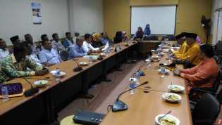 Hearing di DPRD Bengkalis: PT.Surya Dumai Mangkir, Koperasi BBDM Hadir