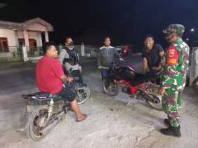 Sinergitas TNI-Polri Diwujudkan Dalam Patroli Bersama Ciptakan Kondusifitas Wilayah Laubaleng dan Kecamatan Mardingding