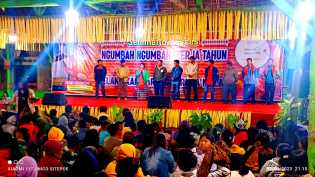 Anggota DPRD Karo Pujiati Br Ginting Hadiri Acara Ngumbah-ngumbahi di Desa Lingga Julu