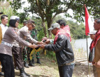 Dalam Menyambut HUT Bhayangkara ke 77 , Polres Tanah Karo dan Batalyon Brimob Polda Sumut Gelar Tradisi Pengambilan Air Suci di Lau Kawar