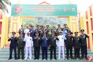 Sambut HUT TNI Ke 77, Danrem 023/KS Kolonel Inf Dody Triwinarto Pimpin Ziarah Nasional