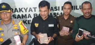 Uang Rp 506,4 Juta Hasil OTT di Pekanbaru Diduga Untuk 'Serangan Fajar' ke 12 Wilayah di Riau