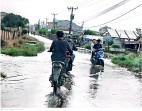 Akses Ke Kantor Camat Berastagi Digenangi Banjir, Warga Berharap Ada Pembangunan Drenase Yang Baru