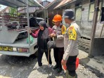 Bantu Mobilitas ke Desa, Polres Karo Layani Warga Pengungsi Kutatengah