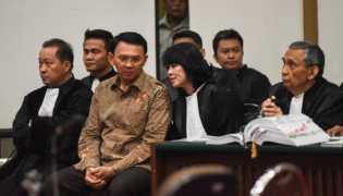Hakim PN Jakarta Utara Vonis Ahok 2 Tahun Penjara