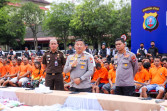 Kapolda Sumatera Utara Irjen Pol Agung Setya Bongkar Home Industri Pembuatan Narkoba, Kedua pelaku itu diduga merupakan narapidana di Lapas Labuhan Ruku Batu Bara