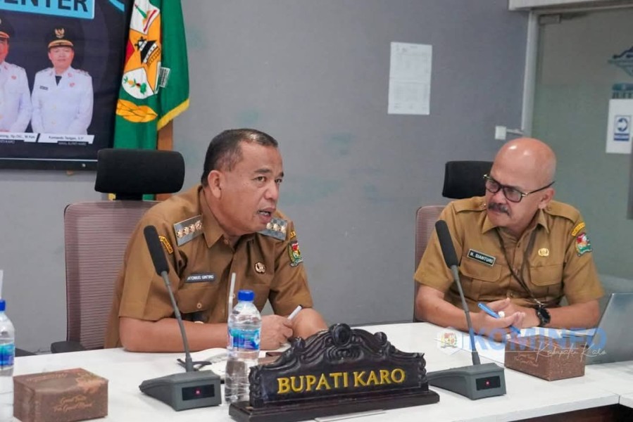 Bupati Karo Brigjen Pol [ Purn ] Dr.dr Antonius Ginting Sp.OG M.Kes Ikuti Webinar Rilis dan Sosialisasi IDSD Tahun 2024