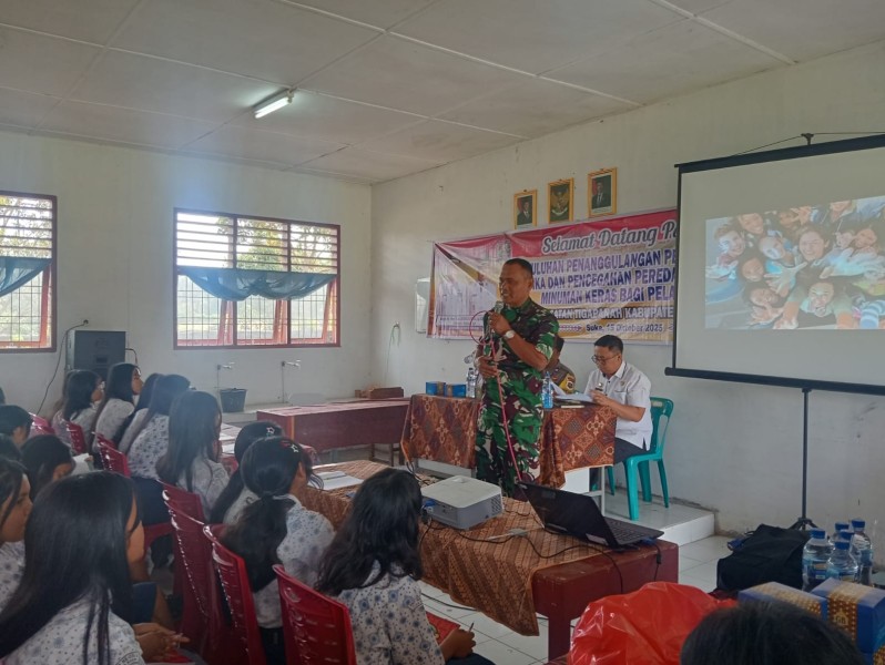 Danramil 02/TP Kapten Inf Krista Ginting Sampaikan Bahaya Narkoba Dan Miras Di Tingkat Sekolah