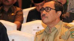 Gubernur Riau Terpilih Berharap Biaya Perjalanan Dinas Ditekan