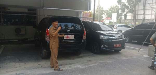 BPKAD Jemput Paksa Mobil Dinas dari Mantan Pejabat dan Anggota DPRD Pekanbaru