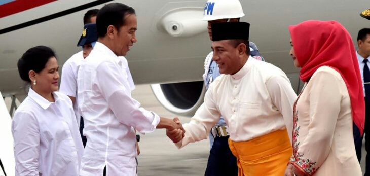 Presiden Jokowi Terima Gelar Adat Kesultanan Deli