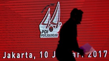 PDIP Dituding PKI,  Arief Poyuono Siang Ini Dilaporkan ke Polda Bali