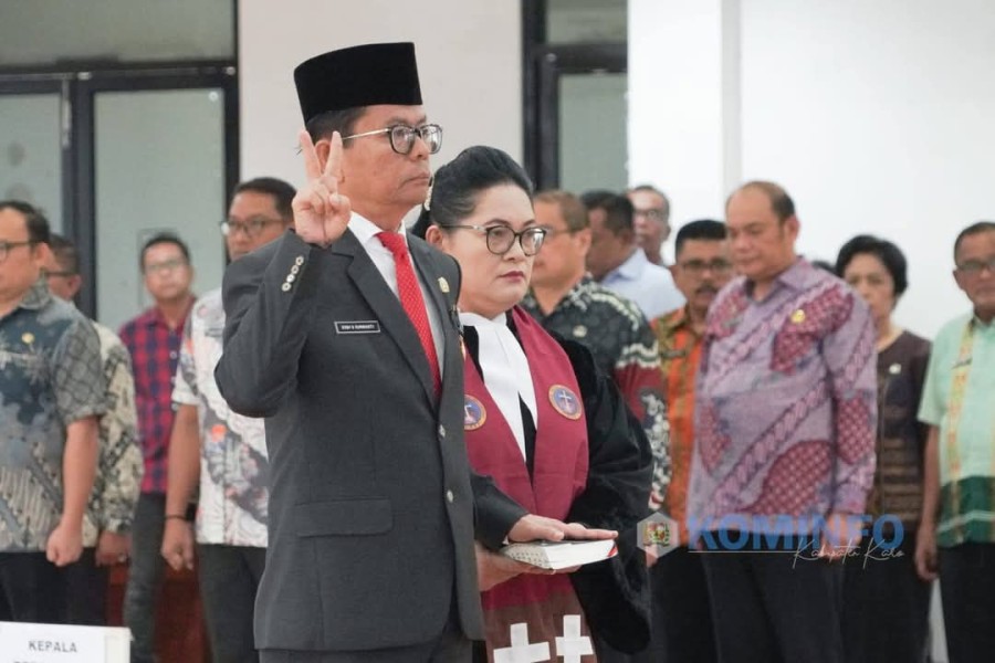 Bupati Karo Brigjen Pol [ Purn ] Dr.dr Antonius Ginting Sp.OG M.Kes Lantik Penjabat Sekretaris Daerah Kabupaten Karo