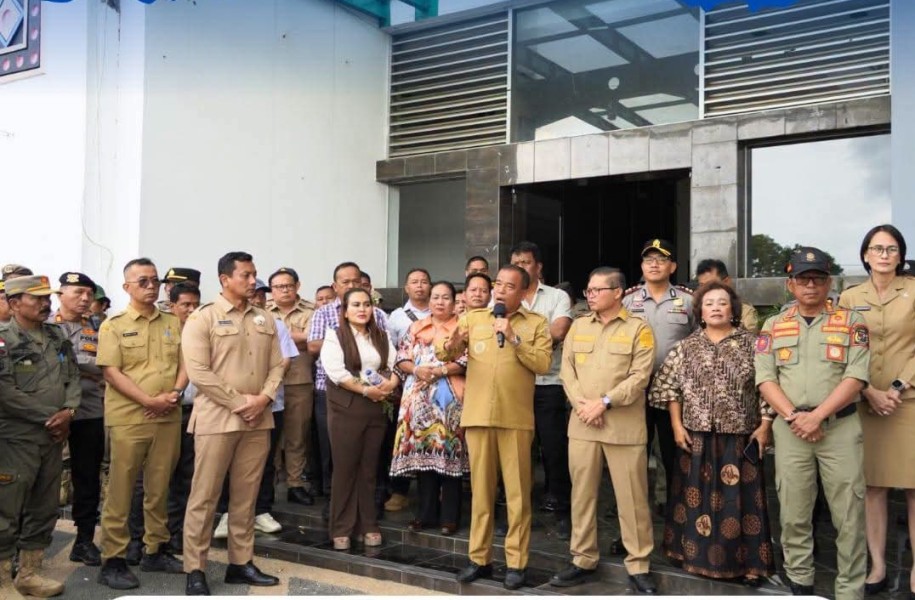 Bupati Karo Brigjen Pol [ Purn ] Dr.dr Antonius Ginting Sp.OG M.Kes Terima Audiensi Forum Petani Bunga, Bahas Tata Niaga dan Perlindungan Petani Lokal