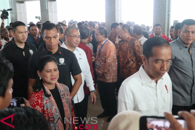 Presiden Jokowi Minta Warga Desa Tahu Permintaan Pasar