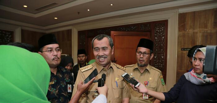 Gubernur Riau Instruksikan Seluruh Bupati/Walikota Segera Dirikan Posko Karhutla