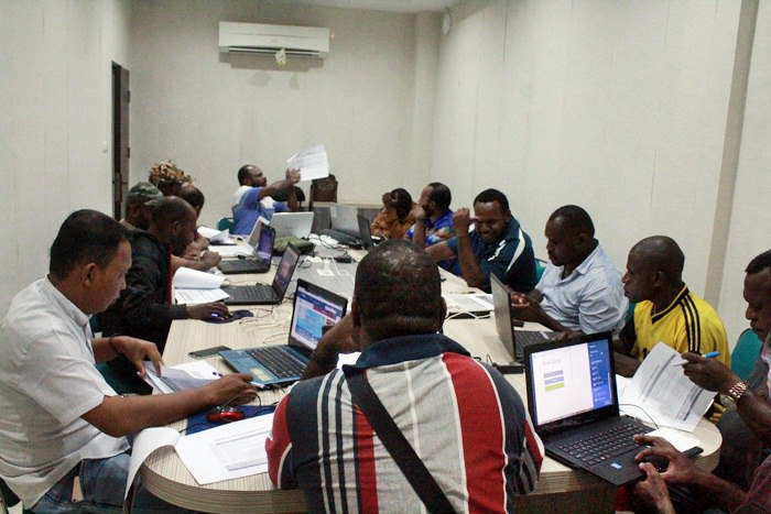Papua: Partai Demokrat Meepago Gelar Pelatihan Input Data Caleg  Sistim Online