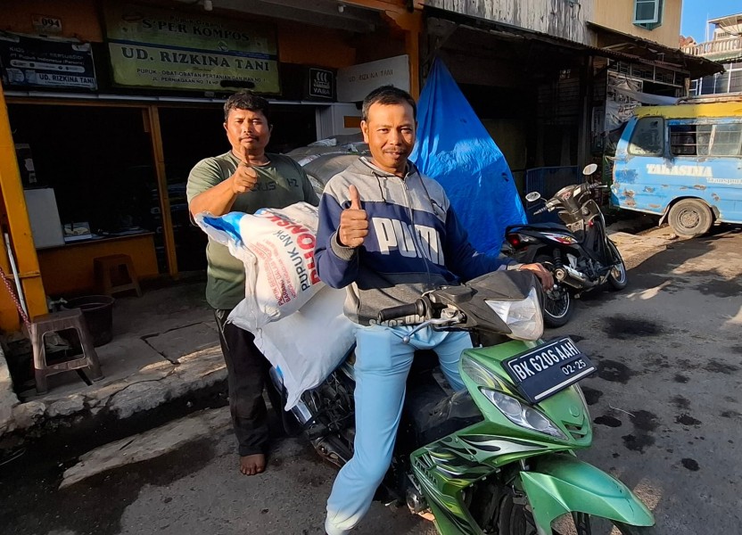 Pupuk Subsidi Tidak Langka, Petani di Kecamatan Berastagi Bahagia