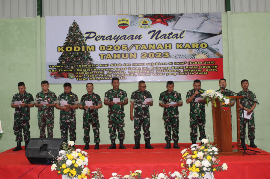 Perayaan Natal Keluarga Besar Kodim 0205/TK Di Gedung Olahraga Patriot Berjalan Sukses