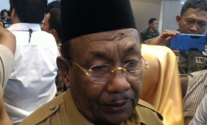 Lawatan Kerja ke Ryad, Wan Thamrin Umumkan Ahmad Hijazi Jadi Plh Gubernur Riau