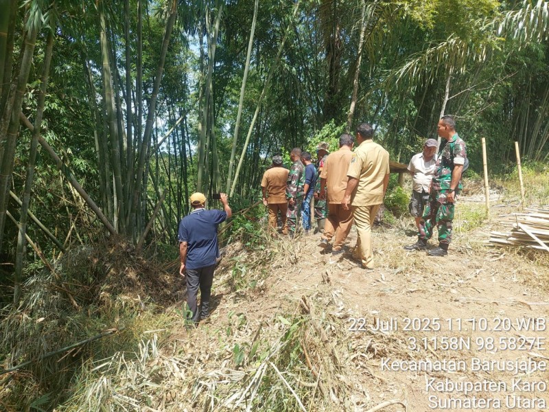 Dandim 0205/TK Letkol Inf Ahmad Afriyani Rangkuti Tinjau Progres Pembangunan Jalan TMMD ke-125 di Desa Barusjahe