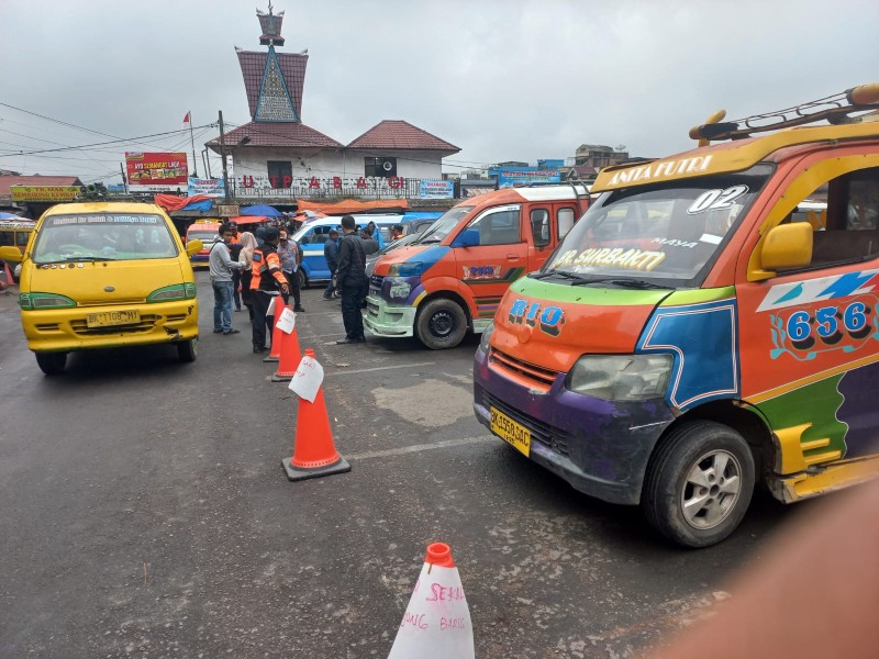 Guna Mengurangi Kemacetan Dan Kesembrautan Kota, Dishub Karo Geser Angkutan Pedesaan ke Terminal Berastagi