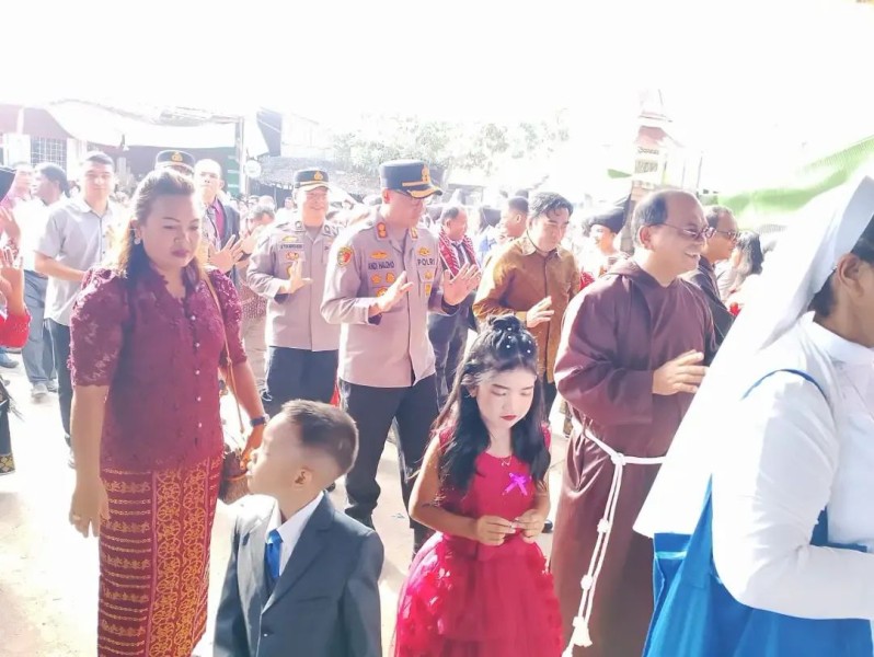 Hadiri Inaugurasi Kuasi Paroki, Kapolres Karo AKBP Pebriandi Haloho Tegaskan Komitmen Jaga Kamtibmas