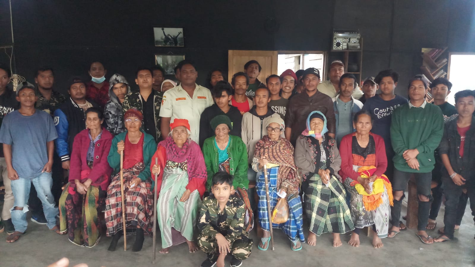 Kegiatan Bakti Sosial PC PPM LVRI Kab Karo Kepada Veteran di Kecamatan Naman Teran