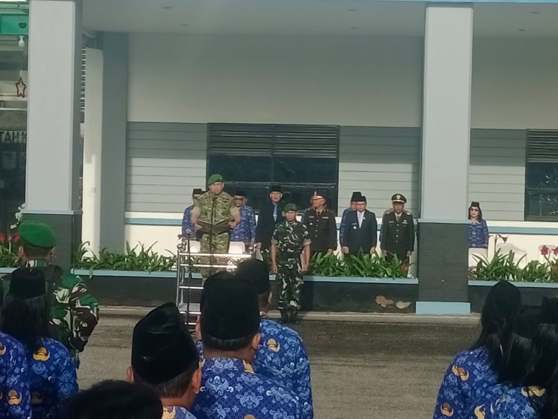 Pimpin Upacara Peringatan Hari Bela Negara, Dandim 0205/TK Letkol Inf Robert Panjaitan Sampaikan Amanat Presiden RI
