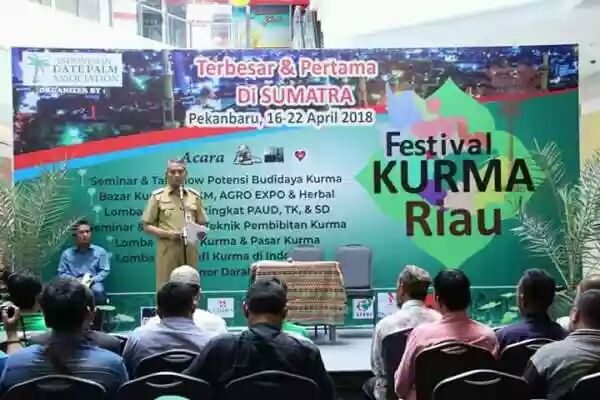 Resmi, Plt Wako Pekanbaru Buka Festival Kurma Riau 2018