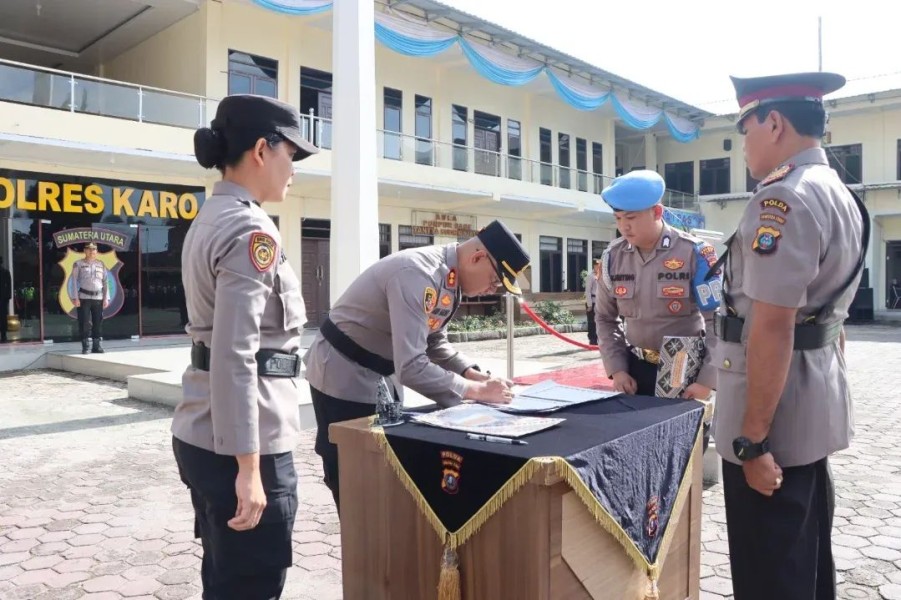 Kapolres Karo Lantik AKP Poltak Hamonangan Sebagai Kapolsek Simpang Empat, AKBP Pebriandi Haloho: Tetap Obtimalkan Pelayanan Prima