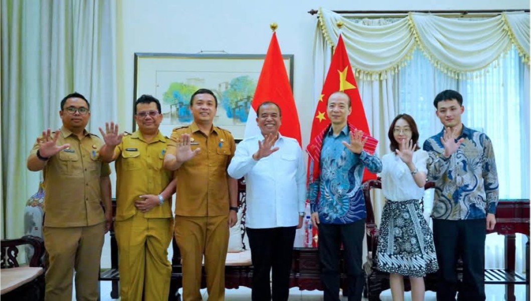 Tingkatkan Teknologi Pertanian, Bupati Karo Brigjen Pol [ Purn ] Dr.dr Antonius Ginting Sp.OG M.Kes Audiensi Dengan Konsulat Jenderal Republik Rakyat Tiongkok