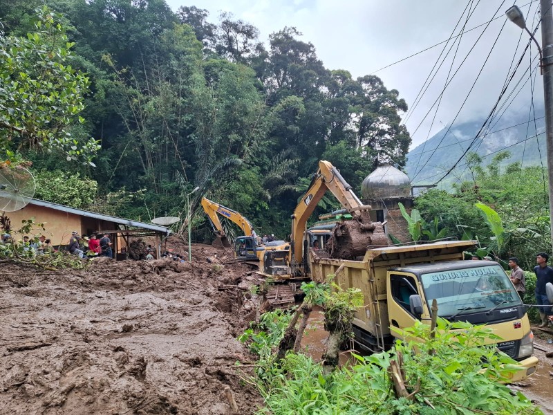 Curah Hujan Diakhir Tahun Cukup Tinggi Melanda Kabupaten Karo, KUPT Tahura BB, Kamal Nasution: Longsor Kemarin Murni Akibat Hujan Karena Tanah Berpasir