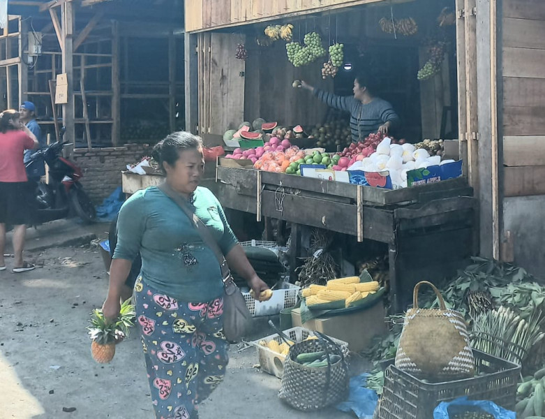 Sebagian Pedagang Sudah Menempati Los Jahe Jahe, Disprindak dan Kasatpol: Paling Lambat 2 February Pedagang Sudah Relokasi ke TPS Sebagian Pedagang Sudah Menempati Los Jahe Jahe, Disprindak dan Kasatpol: Paling Lambat 2 February Pedagang Sudah Relokasi ke TPS
