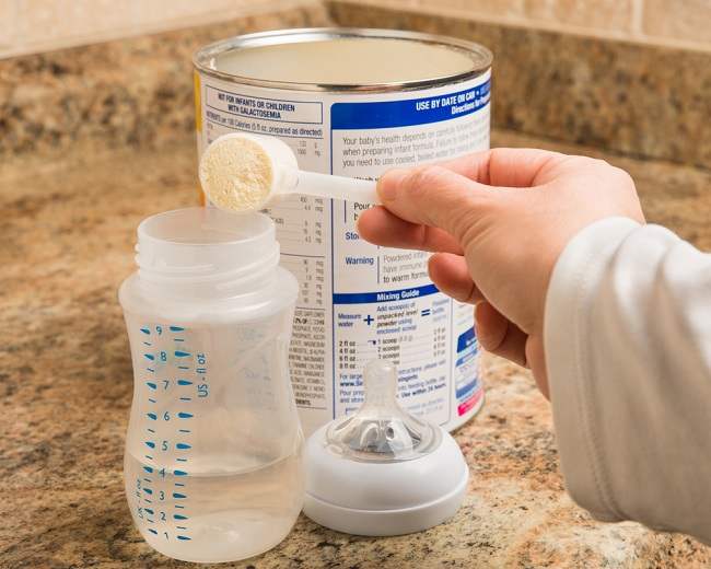Ini 7 Kesalahan dalam Menyiapkan Susu Bubuk Formula