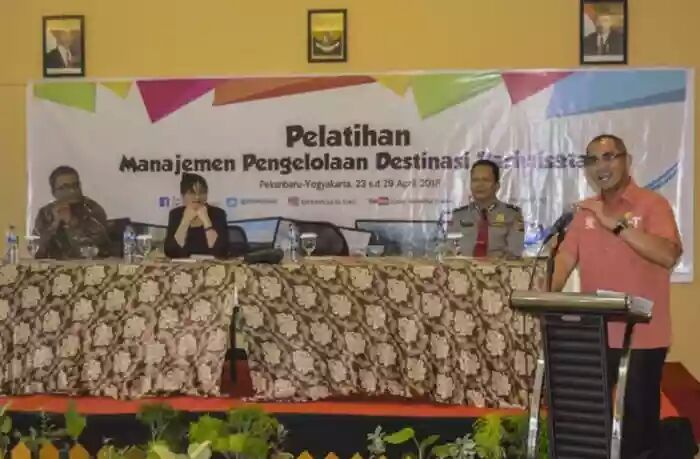 Sadar Wisata dan Pengelola Objek Wisata di Riau, Fahrizal: Potensi yang Sangat Baik Dikelola