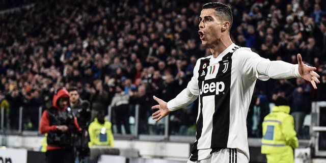 Cristiano Ronaldo Cetak Gol ke-5000 Juventus di Serie A