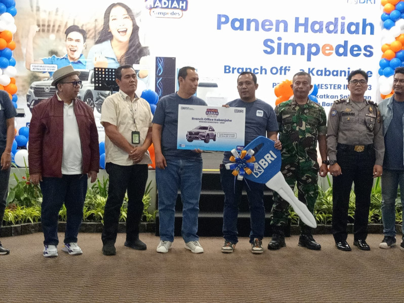 Panen Hadiah Simpedes Semester II Tahun 2023, Nasabah BRI Unit Berastagi Dapat Mobil Honda BRV