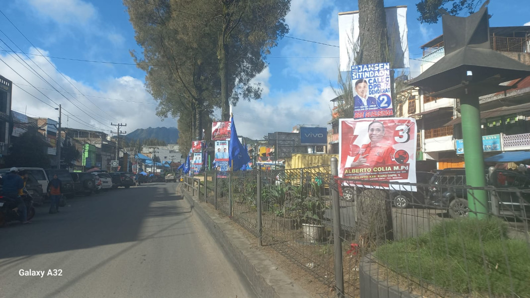 Bawaslu Kabupaten Karo Bakal Basmi Alat Peraga Kampanye Yang Menyalahi Aturan Sesuai Nomor 23 Pasal 31 Tentang Bahan Kampanye