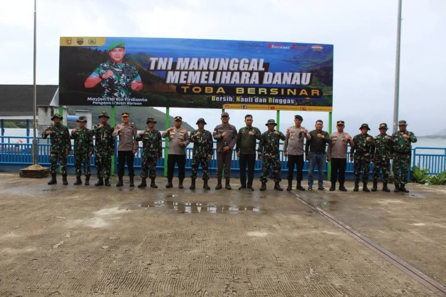 Pangdam I/BB Mayjen TNI Rio Firdianto Gaungkan TNI Manunggal Memelihara Danau Toba Pangdam I/BB Mayjen TNI Rio Firdianto Gaungkan TNI Manunggal Memelihara Danau Toba