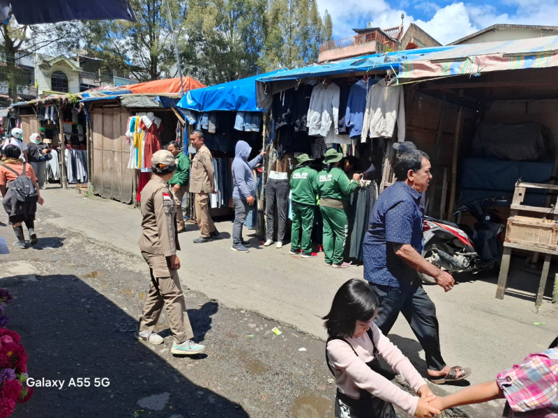 Menindaklanjuti Surat Bupati Karo, 2 Februari 2025, Terminal Berastagi Wajip Dikosongkan, Pedagang Akan Direlokasi ke Los Jahe-Jahe