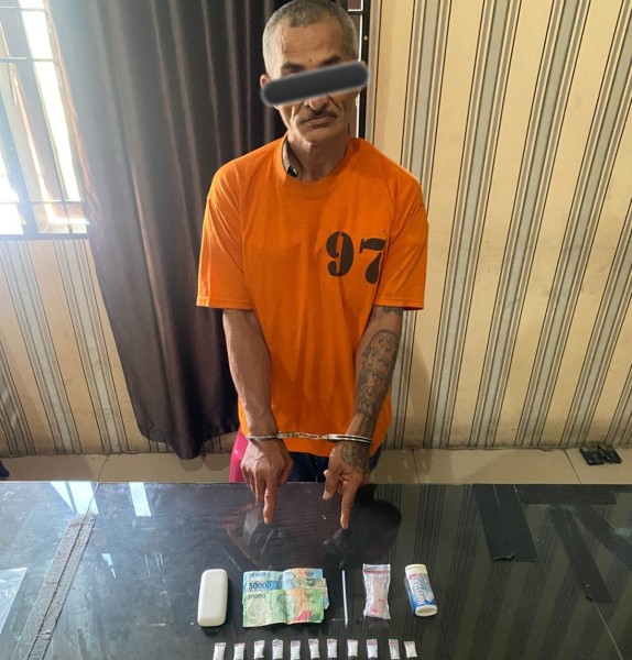 Simpan Sabu di Gubuk dan Rumah, Satresnarkoba Polres Tanah Karo Tangkap Petani Simpan Sabu di Gubuk dan Rumah, Satresnarkoba Polres Tanah Karo Tangkap Petani