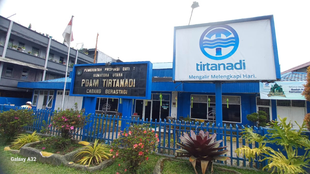 Hampir 48 Jam Air Milik PDAM Tirtanadi Berastagi Padam , Warga : Untuk Cuci Muka Saja Pun Tak Ada Lagi Air