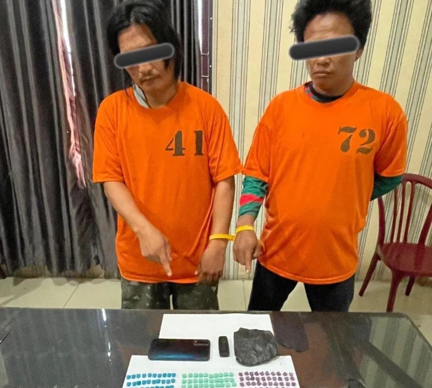 Bawa Ratusan Butir Exstasi Dan Sabu, Dua Pria Asal Medan Berakhir Di Tangan Satresnarkoba Polres Karo