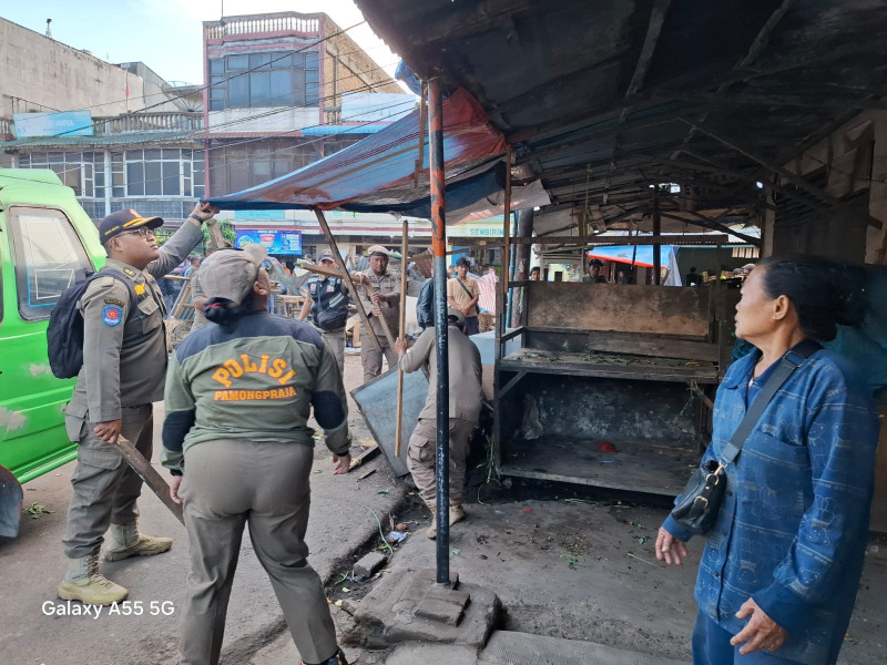 Pemkab Karo Ucapkan Terima Kasih Kepada Pedagang Dan Masyarakat Atas Dukunganya Dalam Penataan Kota Berastagi