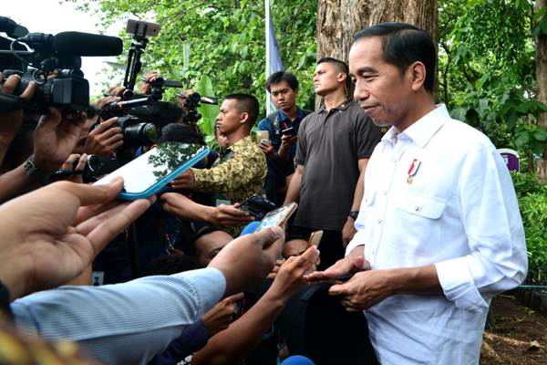 Presiden Jokowi Minta Awasi Dominasi Produk Luar Negeri di Perdagangan Online