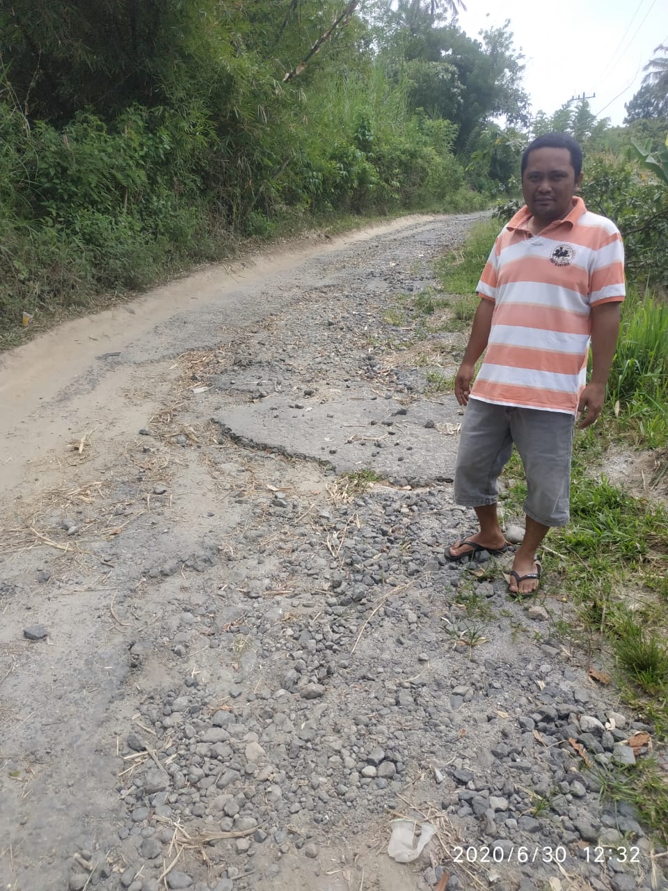 Jalan Sepanjang 7 KM dari Desa Kutagunggung ke Batumamak - Sukababa (Juhar) Butuh Diperbaiki
